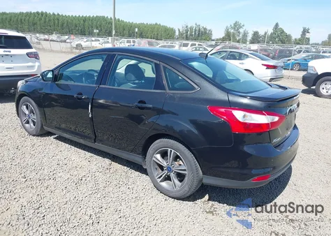 2014 Ford Focus Se z USA, uszkodzony, nr VIN 1FADP3F26EL454563